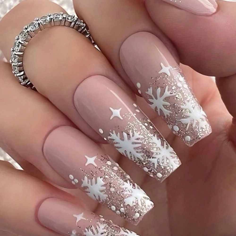 Press on nail